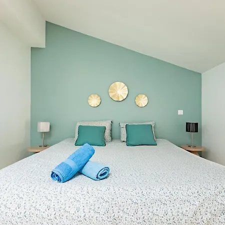 Le Grand Jany Spacious T4 With Terrace דירה *