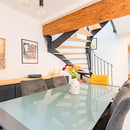 Le Grand Jany Spacious T4 With Terrace